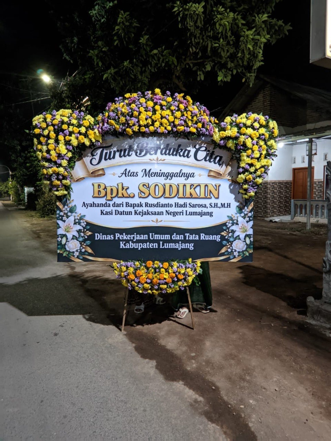 Bunga papan duka cita Probolinggo